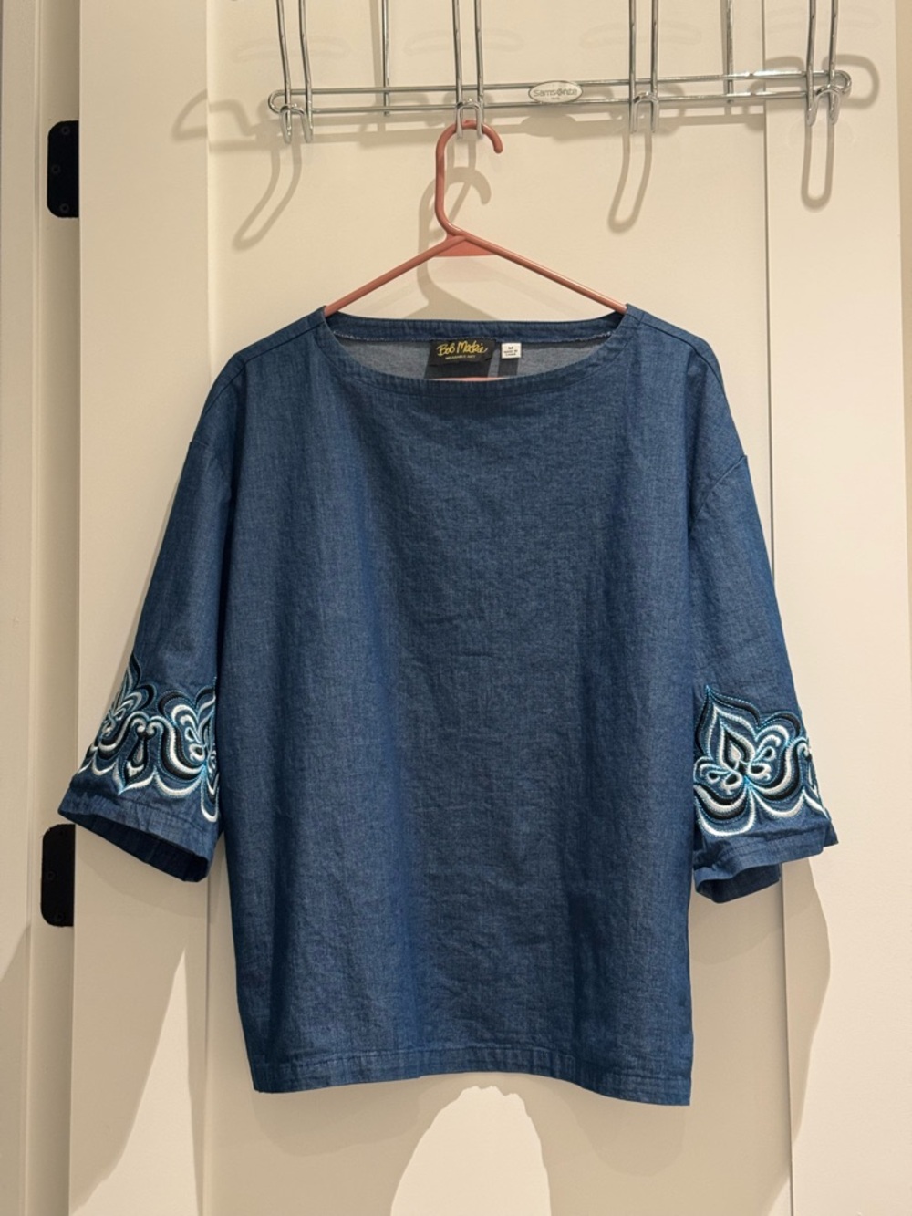 Bob Mackie Art to Wear Drop Shoulder Blue Denim Embroidered Sleeve Top Size M